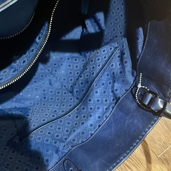 TODs bag NEW/ Never used - Picture 15 of 17